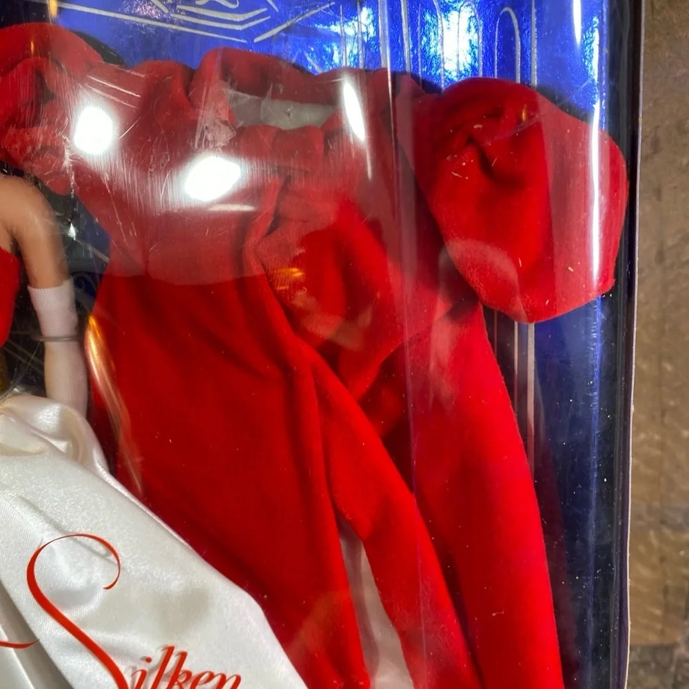 1997 Silken Flame Barbie‎ 1962 Fashion Reproduction Collector Ed Vtg & Ornament